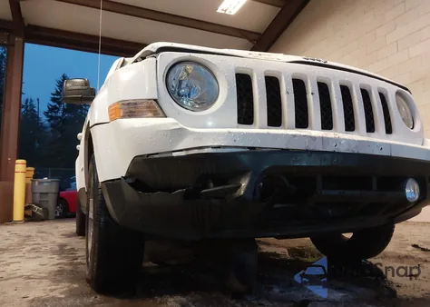 2016 Jeep Patriot High Altitude Edition из США, поврежденный, VIN 1C4NJPFA5GD621135